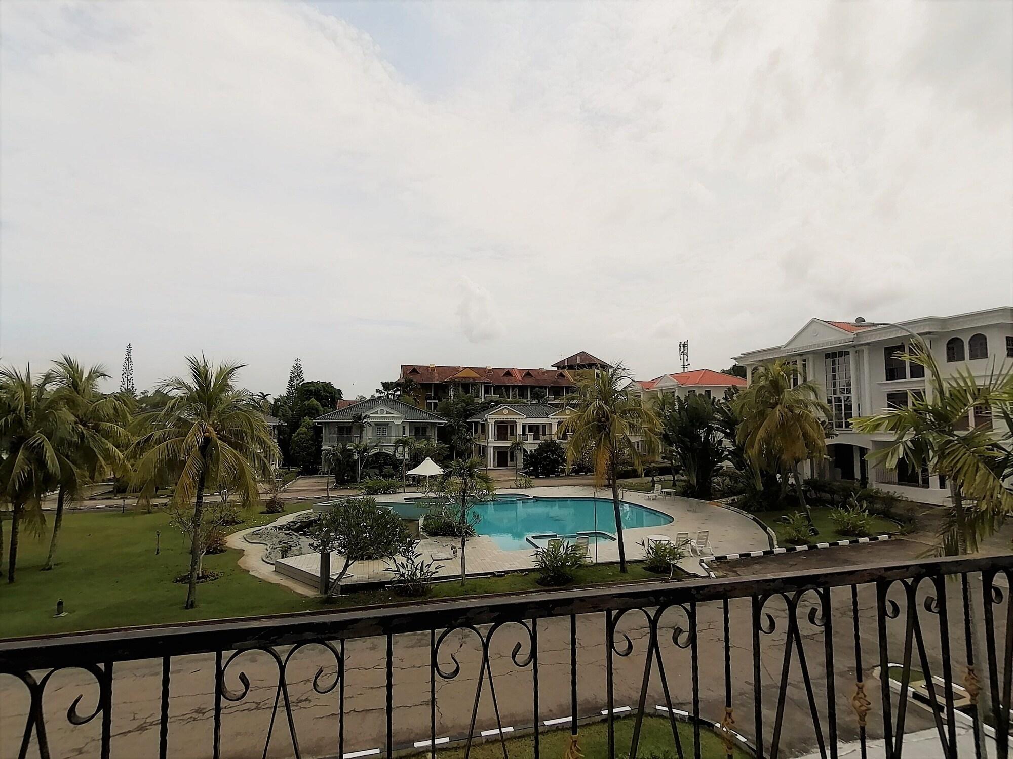 Tiara Labuan Hotel Ngoại thất bức ảnh