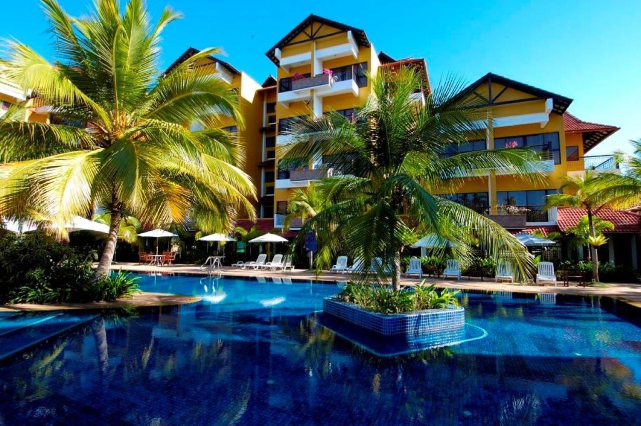 Tiara Labuan Hotel Ngoại thất bức ảnh