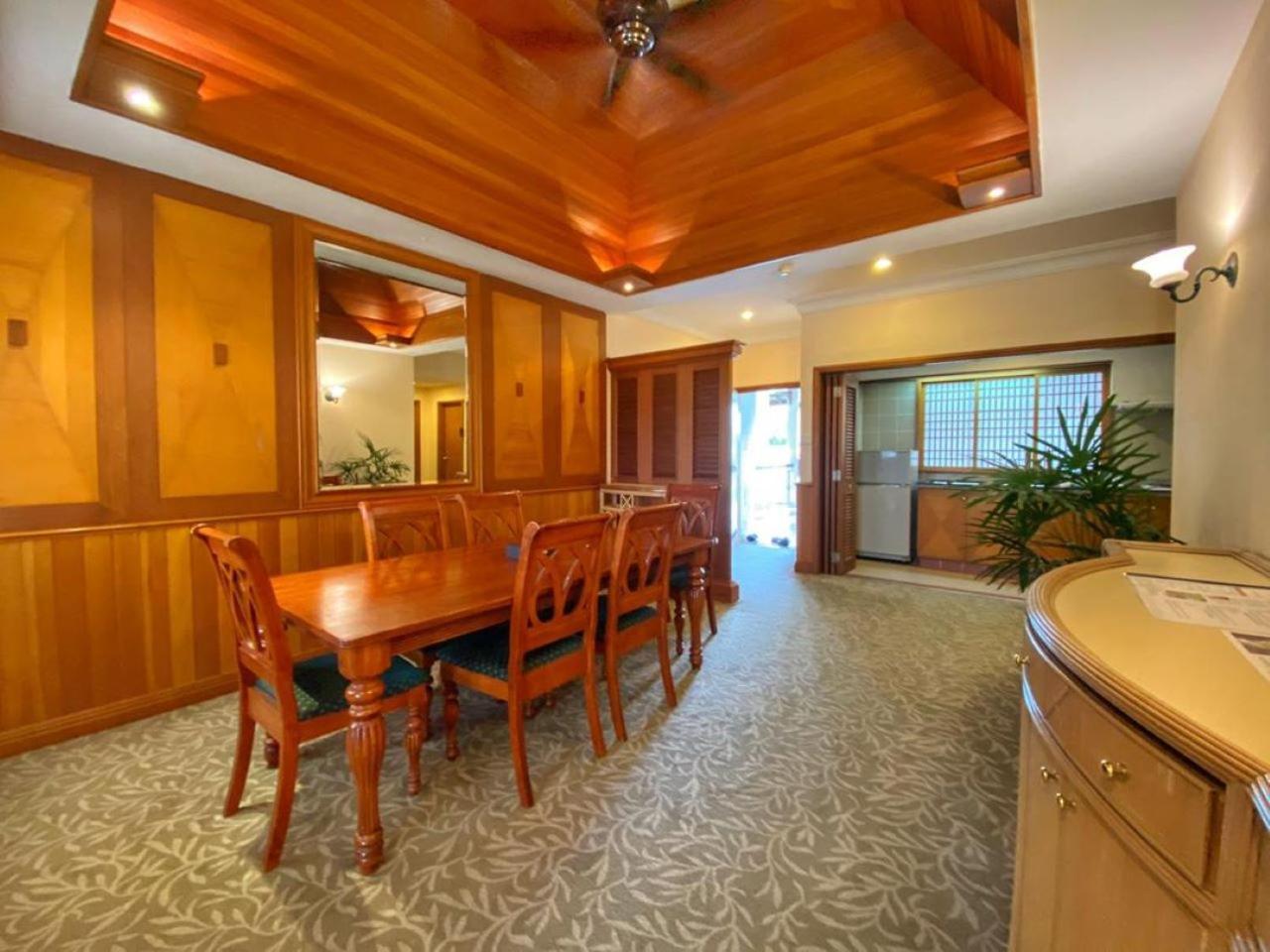 Tiara Labuan Hotel Ngoại thất bức ảnh